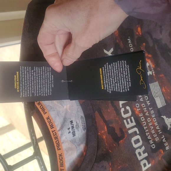 Under Armour Project Rock Vet Day Camo SS Sz. M TShirt NWT - Picture 7 of 16